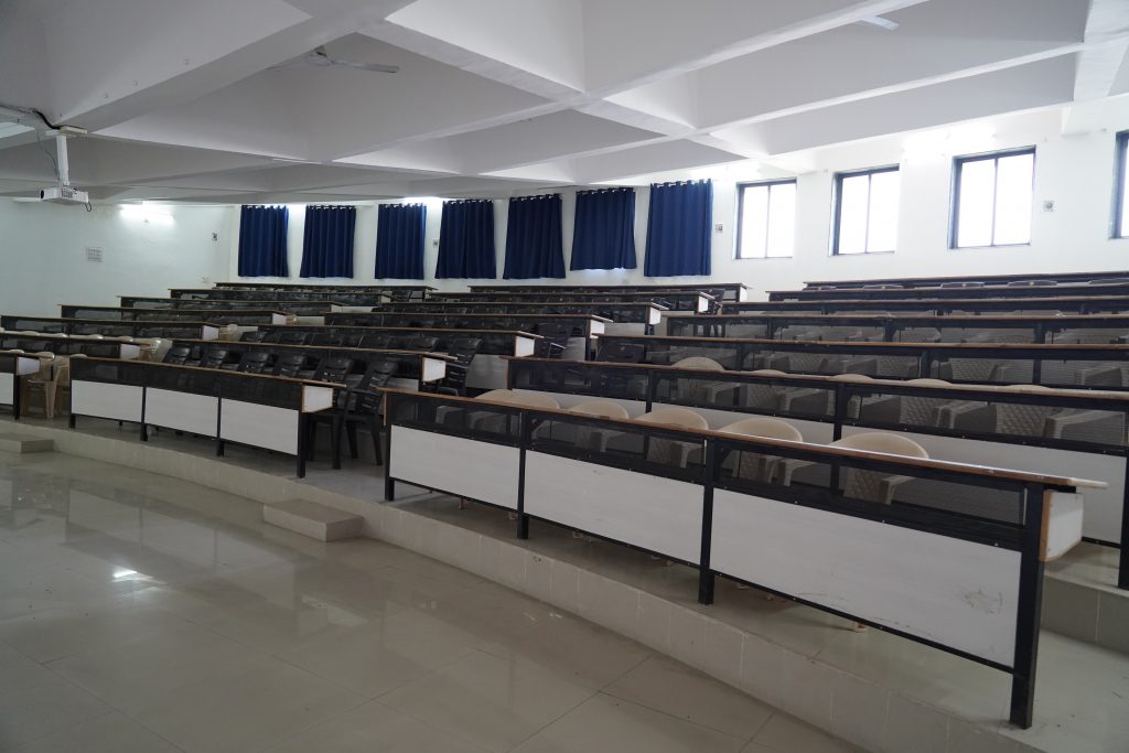 Class Room – Sumandeep Ayurved Medical College & Hospital